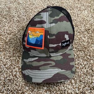 big truck || Yosemite Camo Print Patch Trucker Hat
